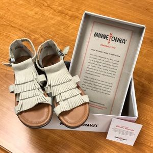 NWT beige Minne Tonka authentic leather sandals